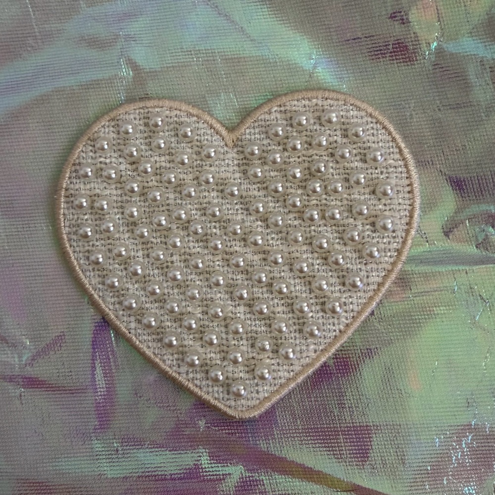 Stoney clover pearl heart patch